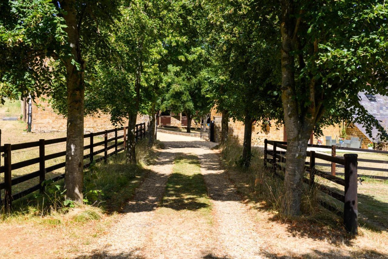 Villa The Barn @ Laurel Farm Shotteswell Esterno foto